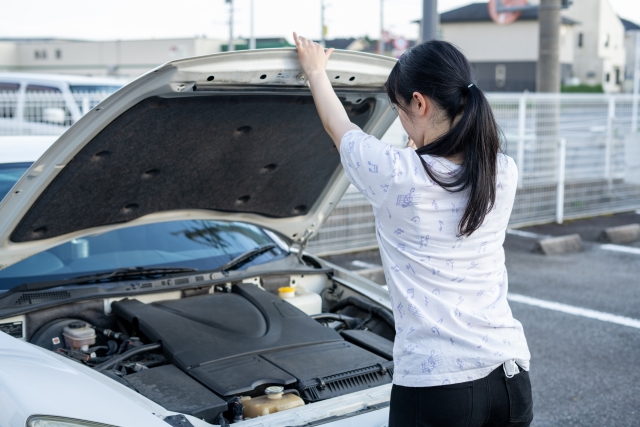 最近のクルマは先進技術の塊です！